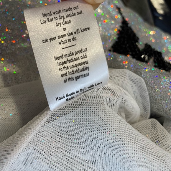 House of Mua Mua • I Was Young I Needed The Money sequined maxi tee shirt dress - Picture 13 of 13